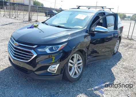 2018 Chevrolet Equinox Premier z USA, uszkodzony, nr VIN 2GNAXNEX7J6154062